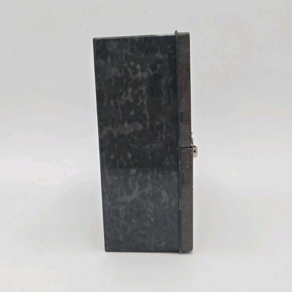 Jumanji The Next Level Lunchbox Popcorn Tin Collectors 9 1/2 X 6 1/4 X 2 3/4 - Picture 4 of 6